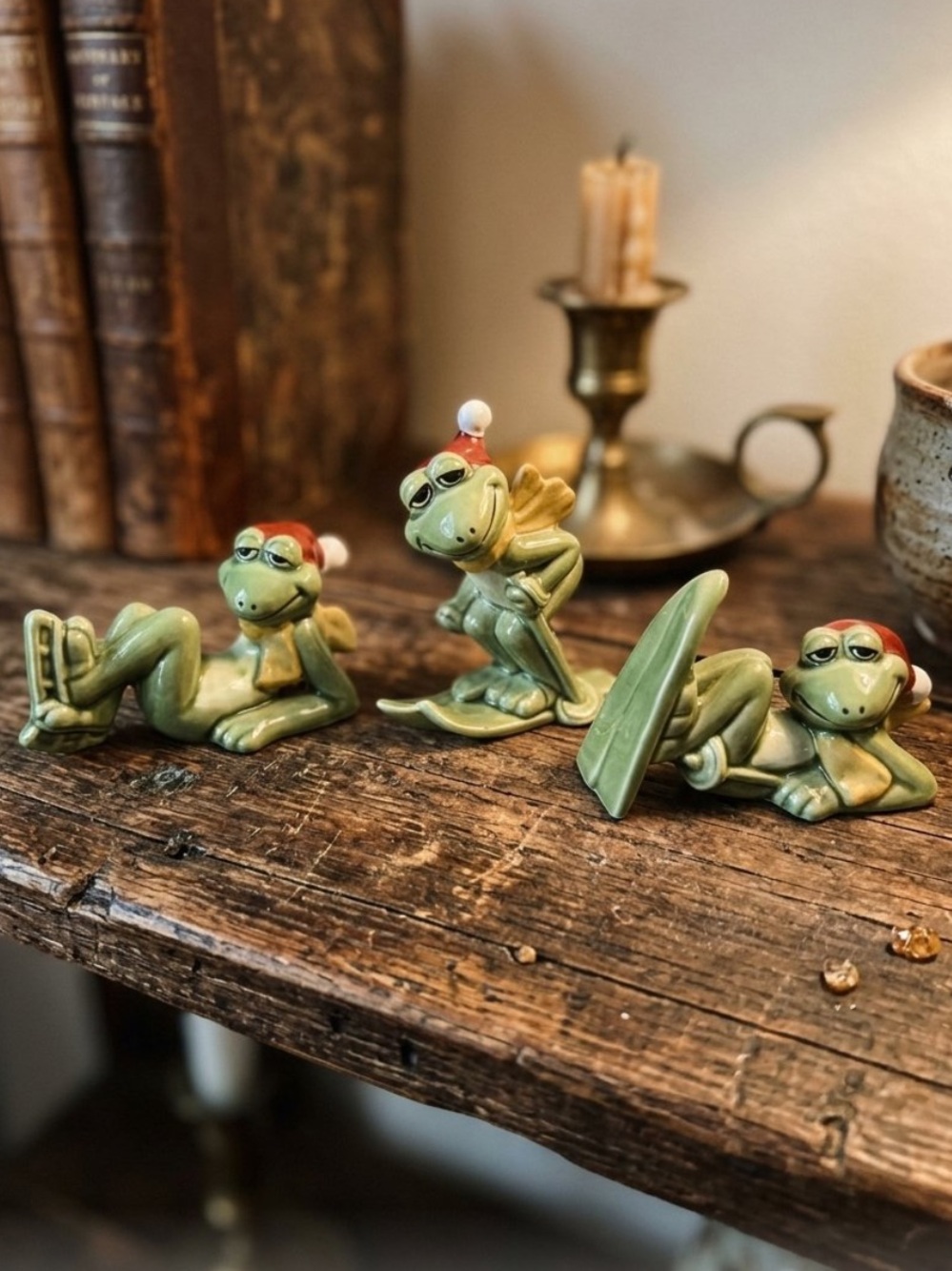 Vintage Kitsch Norcrest Frogs - Made In Japan. Fun. MCM. ceramic figurines sport
